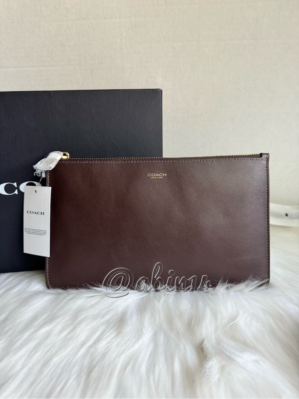 NWT Coach Zip Leather Pouch Clutch Wristlet